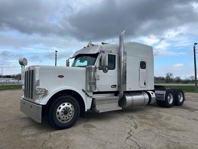 Peterbilt 589 Sleeper Semi Truck - 80" Mid Roof Sleeper, Cummins 605HP, 18 Speed Manual