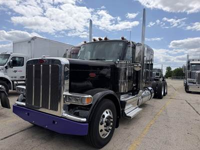 Peterbilt 589 Sleeper Semi Truck - 72" Mid Roof Sleeper, Cummins 565HP, 18 Speed Manual