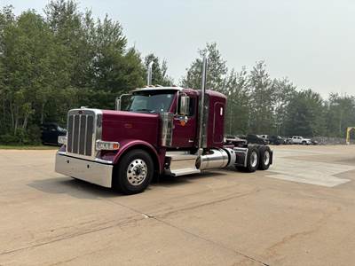 Peterbilt 589 Sleeper Semi Truck - 58" Mid Roof Sleeper, Cummins 565HP, 18 Speed Manual