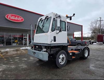 TICO SPOTTER Tandem Axle Yard Spotter Truck - Cummins, 173HP, Automatic