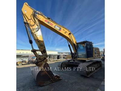 Caterpillar 330 Excavator