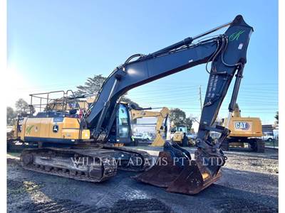 John Deere E210LC Excavator