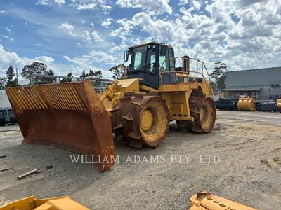 Caterpillar 826H Landfill Compactor