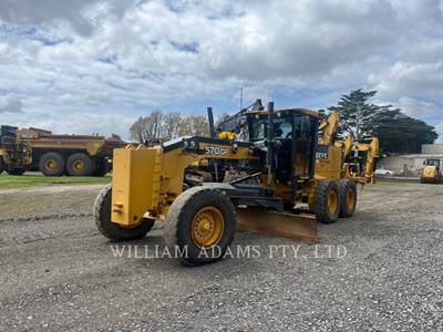 John Deere 670GP Motor Grader