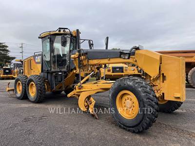 12M Motor Grader