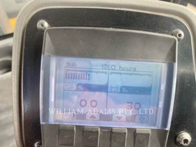 Caterpillar CD54B Smooth Drum Roller Compactor