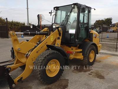 Caterpillar 907 Wheel Loader