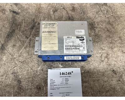 Bendix K059145 ABS Control Module for a Mack CXU613