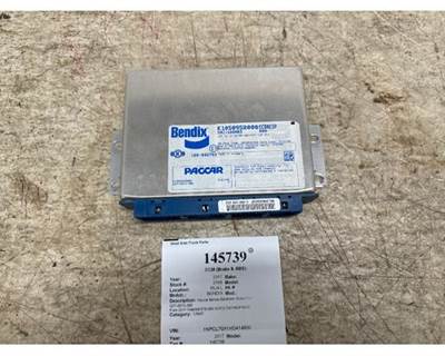Bendix K105095R000 ABS Control Module for a Peterbilt 567