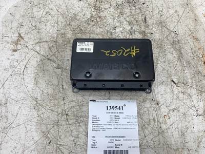 Wabco 446 003 753 0 ABS Control Module for a Freightliner CASCADIA 125BBC