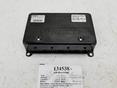 Wabco 446 003 755 0 ABS Control Module for a Freightliner CASCADIA 125BBC