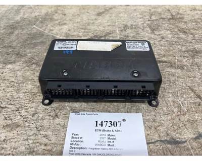 Wabco 446 003 826 0 ABS Control Module for a Freightliner CASCADIA