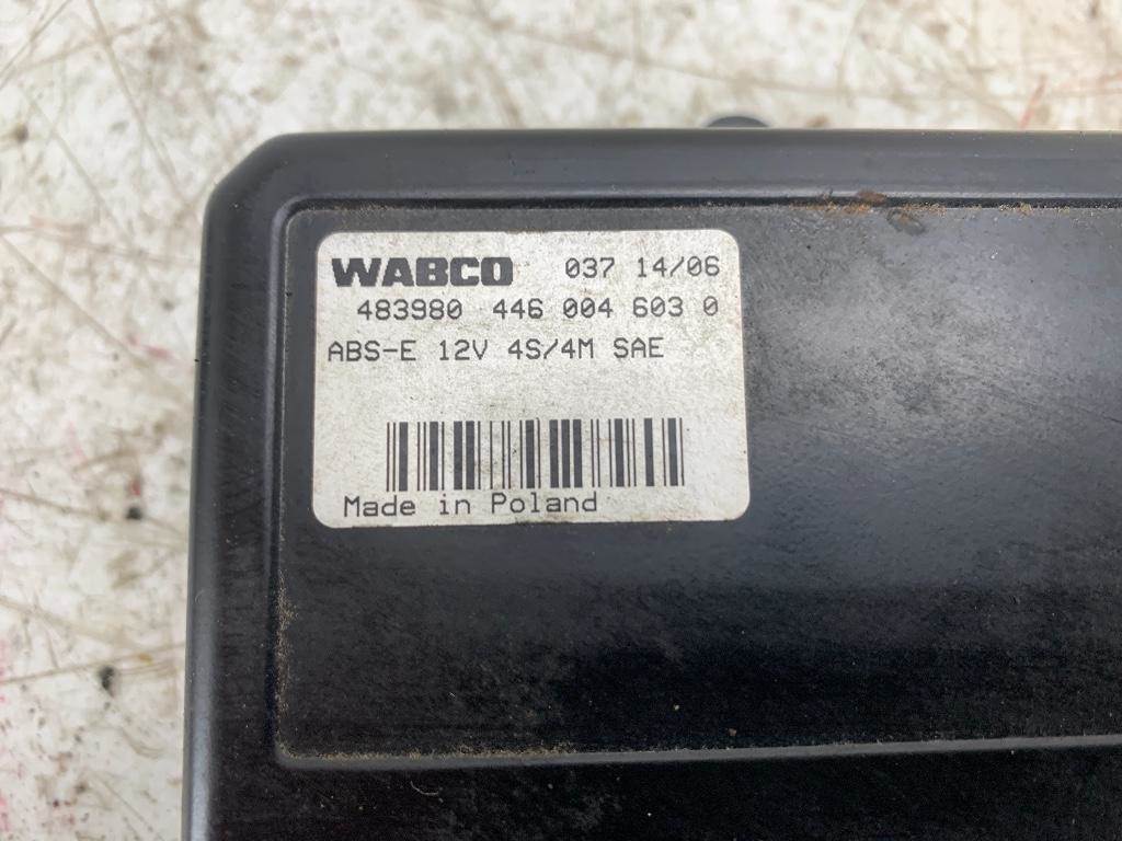 2007 Wabco 446 004 603 0 ABS Control Module for a Western Star TR 4900 ...