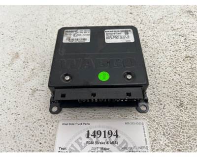 Wabco 446 004 654 0 ABS Control Module for a Freightliner CASCADIA