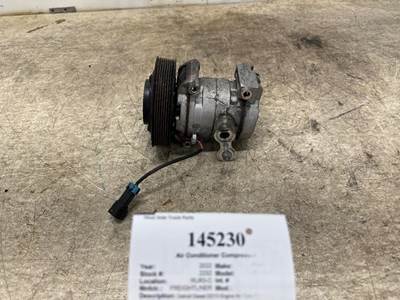Freightliner 22-75520-000 A/C Compressor for a Freightliner CASCADIA 126