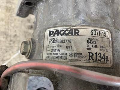 Paccar F69-1018 A/C Compressor for a Peterbilt 579