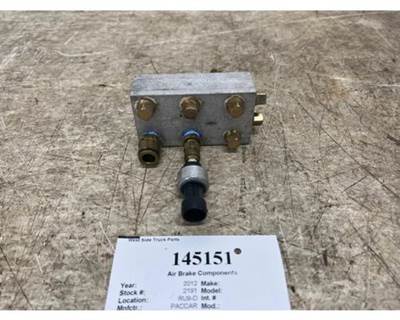Paccar G58-1054 Air Brake System for a Kenworth T270