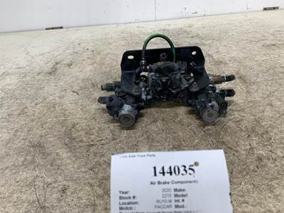 Paccar G90-1259-001 Air Brake System for a Kenworth T680