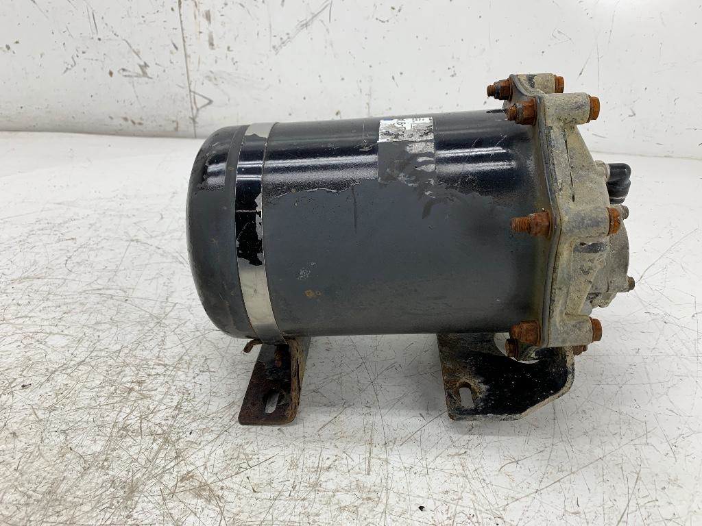 2007 Bendix AD9 Air Dryer for a Freightliner M2 106 For Sale Owensboro, KY West Side Truck