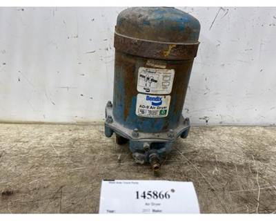 Bendix AD-9 Air Dryer for a Mack CXU613