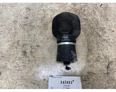 Paccar 11040009 Air Spring for a Peterbilt 567