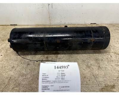Bendix 5018599 Air Tank for a Freightliner CASCADIA 126