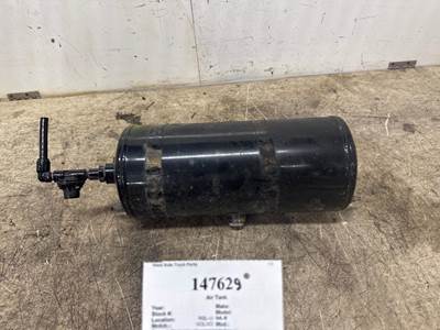 Volvo 22039875 Air Tank