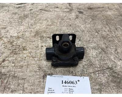 Bendix 3628539C92 Air Valve for a International LT625