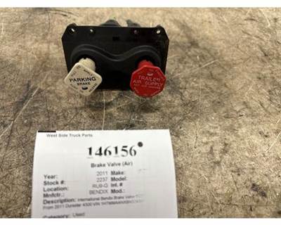 Bendix 5005856 Air Valve for a International DuraStar 4300