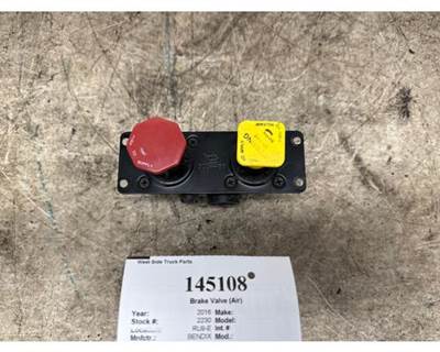 Bendix 5013272 Air Valve for a Mack CXU612
