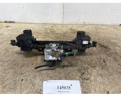 Bendix K056040 Air Valve for a Mack CXU612