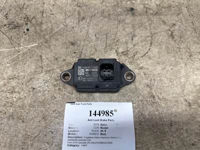 Wabco 4460650850 for a Freightliner CASCADIA 126