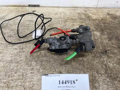 Wabco 4721965003 for a Freightliner CASCADIA 126