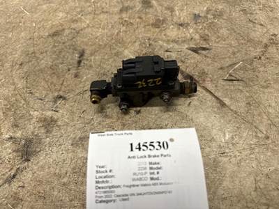 Wabco 4721965003 for a Freightliner CASCADIA
