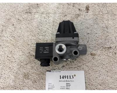 Wabco Air Brake Pressure Limiting Valve, Part # 9750090040