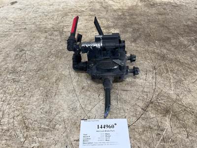 Wabco 9762001000 for a Freightliner CASCADIA 126