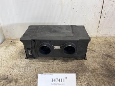 Thermo King 1E92985G01 Auxiliary Power Unit (APU) for a Volvo VNL