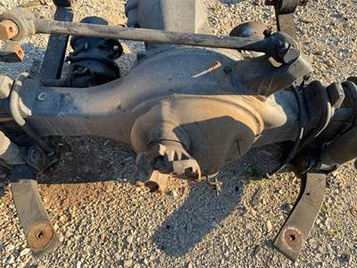 Alliance RT40-4N Front Axle Housing for a Freightliner CASCADIA