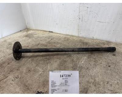 Meritor 3206U1374 Axle Shaft for a Kenworth T680