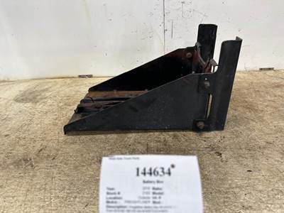 Freightliner 06-43586-000 Battery Box for a Freightliner M2 106