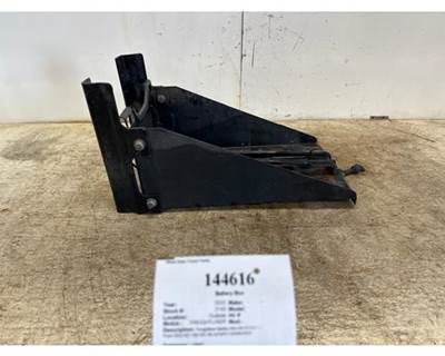 Freightliner 06-43586-000 Battery Box for a Freightliner M2 106