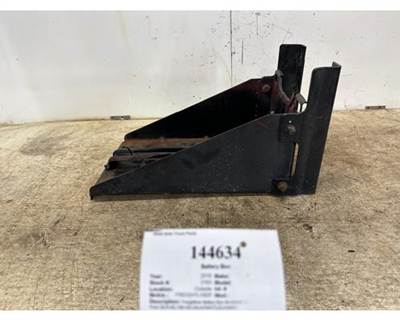 Freightliner 06-43586-000 Battery Box for a Freightliner M2 106