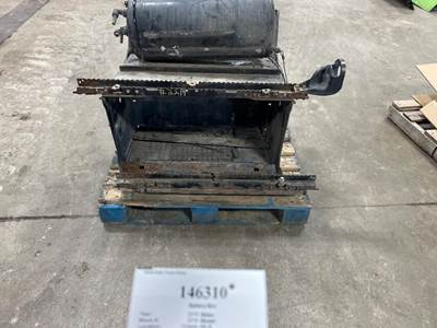 Peterbilt 579 Battery Box
