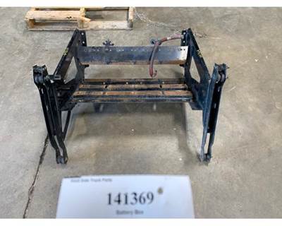 Volvo 20915296 Battery Box for a Volvo VNL