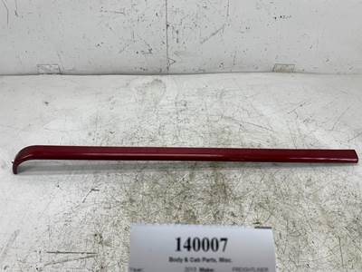 Freightliner A18-58986-003 Right for a Freightliner CASCADIA 125BBC