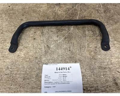 2019 Freightliner Cascadia 126 Left B Pillar Grab Handle, Part # A18-68531-000
