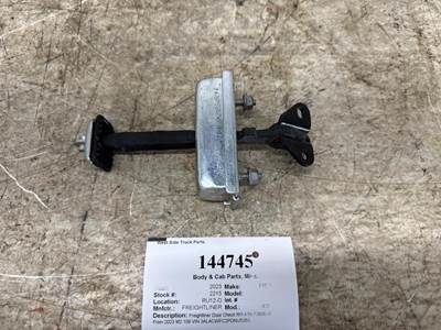 Freightliner A18-72606-001 Right for a Freightliner M2 106