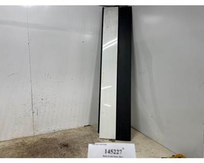 2022 Freightliner Cascadia 126 Right Cab Extender Panel, Part # A22-67112-003