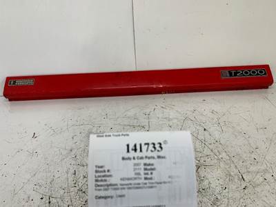 Kenworth R22-1060-111R Right for a Kenworth T2000