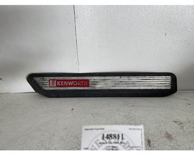 Paccar S60-1504-601 Right Threshold Trim with Insert for Kenworth T680